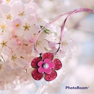 Flower Necklace with rope chain